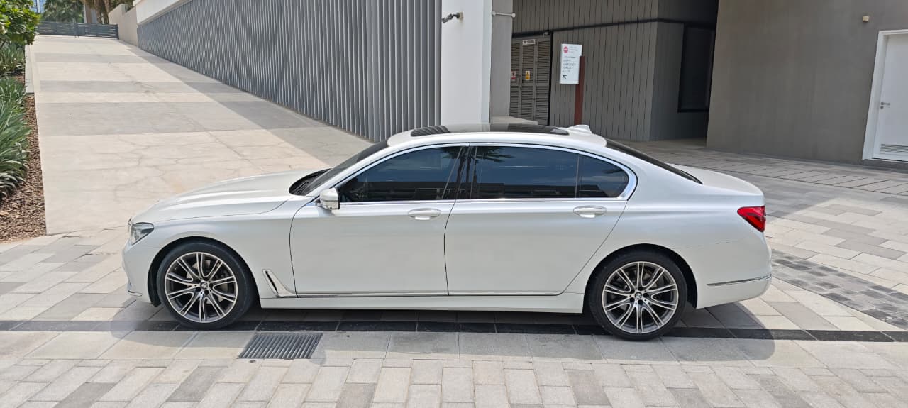 2018 BMW 730li full option 63701989515139110