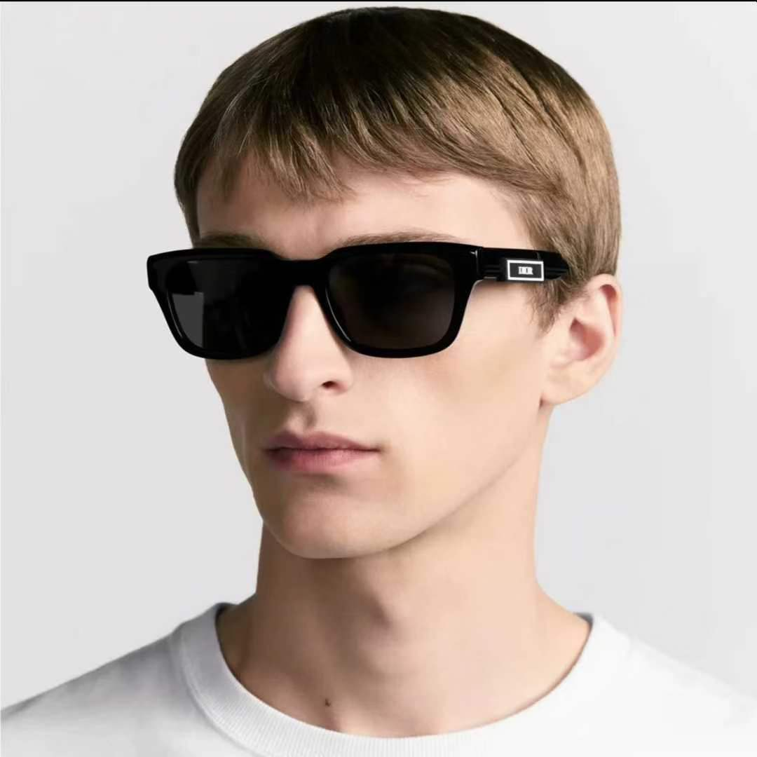 Dior Black Square Frame Sunglasses – Classic Logo Style | Like New63227542968962112
