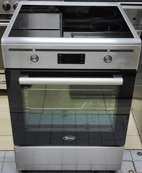 Electric cooking range induction