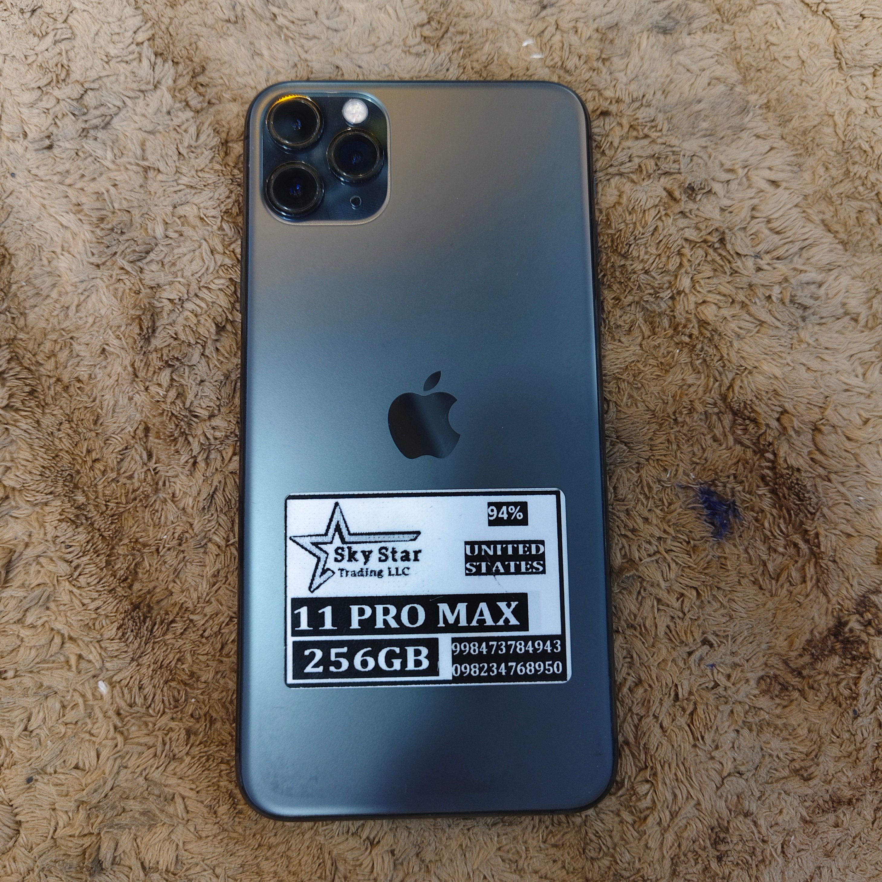 آيفون 11 برو ماكس 256 جيجابايت، أسود/ذهبي، إصدار الولايات المتحدة، أصلي، درجة A+64531018627970110