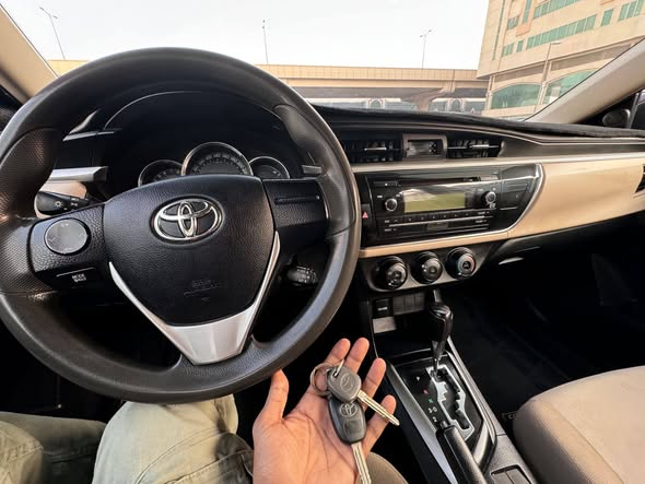 Toyota Corolla Model 201564674722386690110