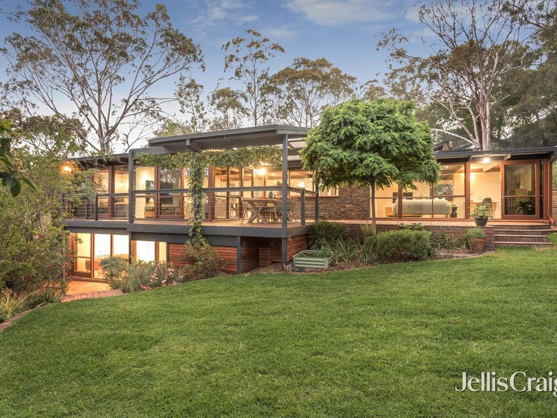 8 Jelbart Court, Eltham, Vic 3095