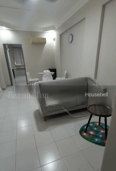 142 Pasir Ris Street 1163545197084418111