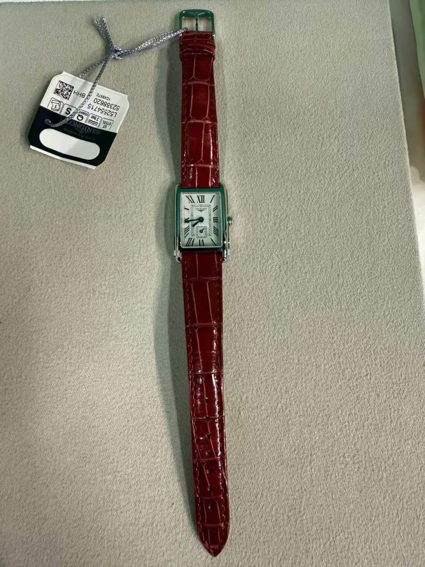 Longines “Small Red” Women’s Watch – Unused, Full Set (Battery Replacement Needed)