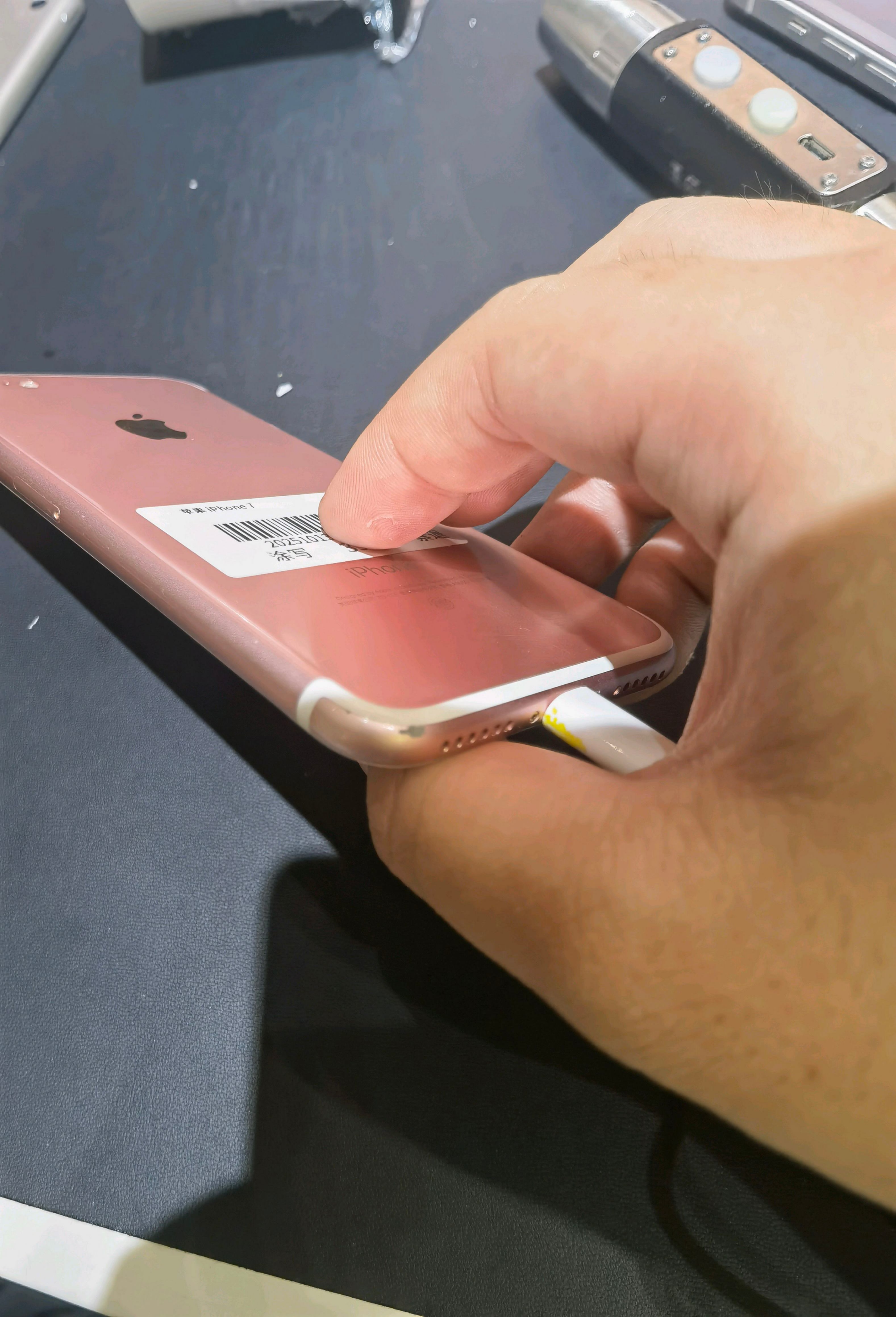 2% Deposit /199AEDiPhone 7 128GB「B+」64078512313859114