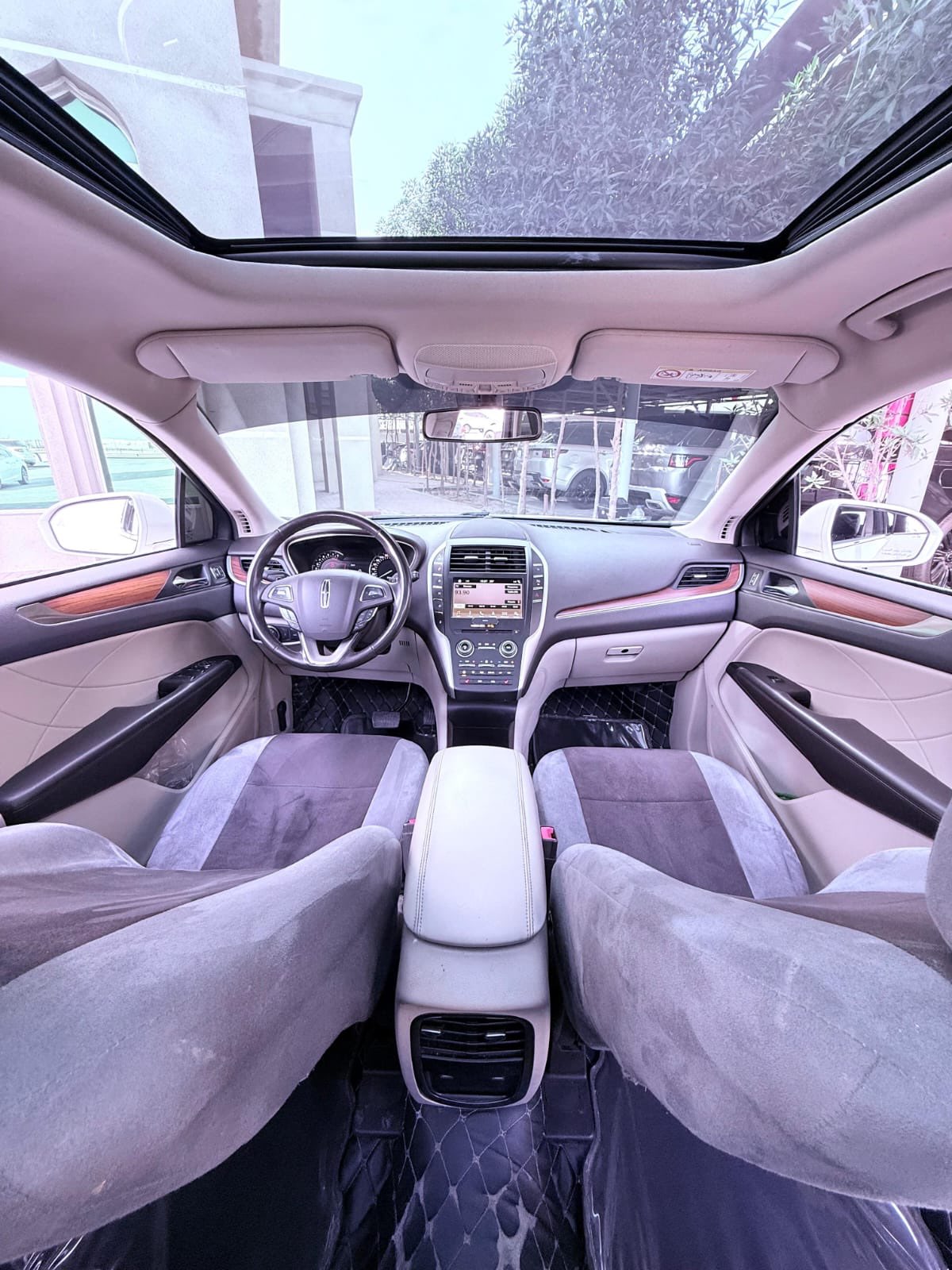 الشارقه 64408096012418112