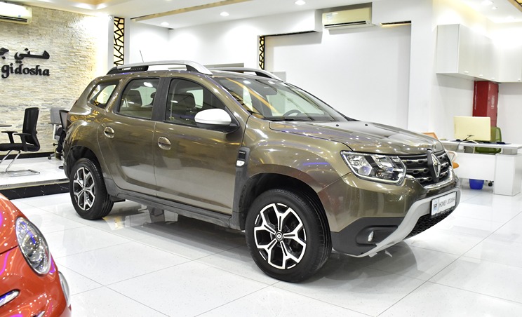 Duster Modified Brown Renault Duster 4WD ( 2019 Model ) in Brown Color GCC Specs - OK