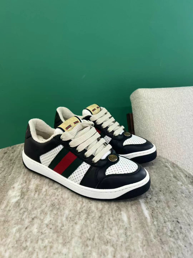 Gucci Screener Sneakers – Black & White | Size 35 | Excellent Condition63228327994497110