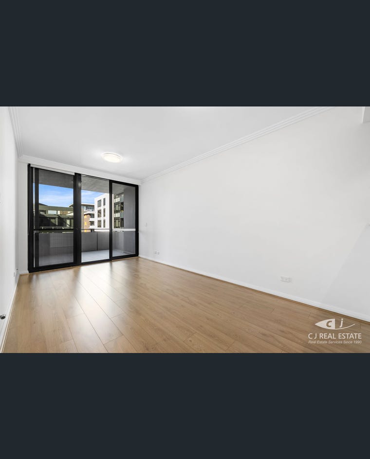 601/4 Footbridge Blvd, Wentworth Point, NSW 2127