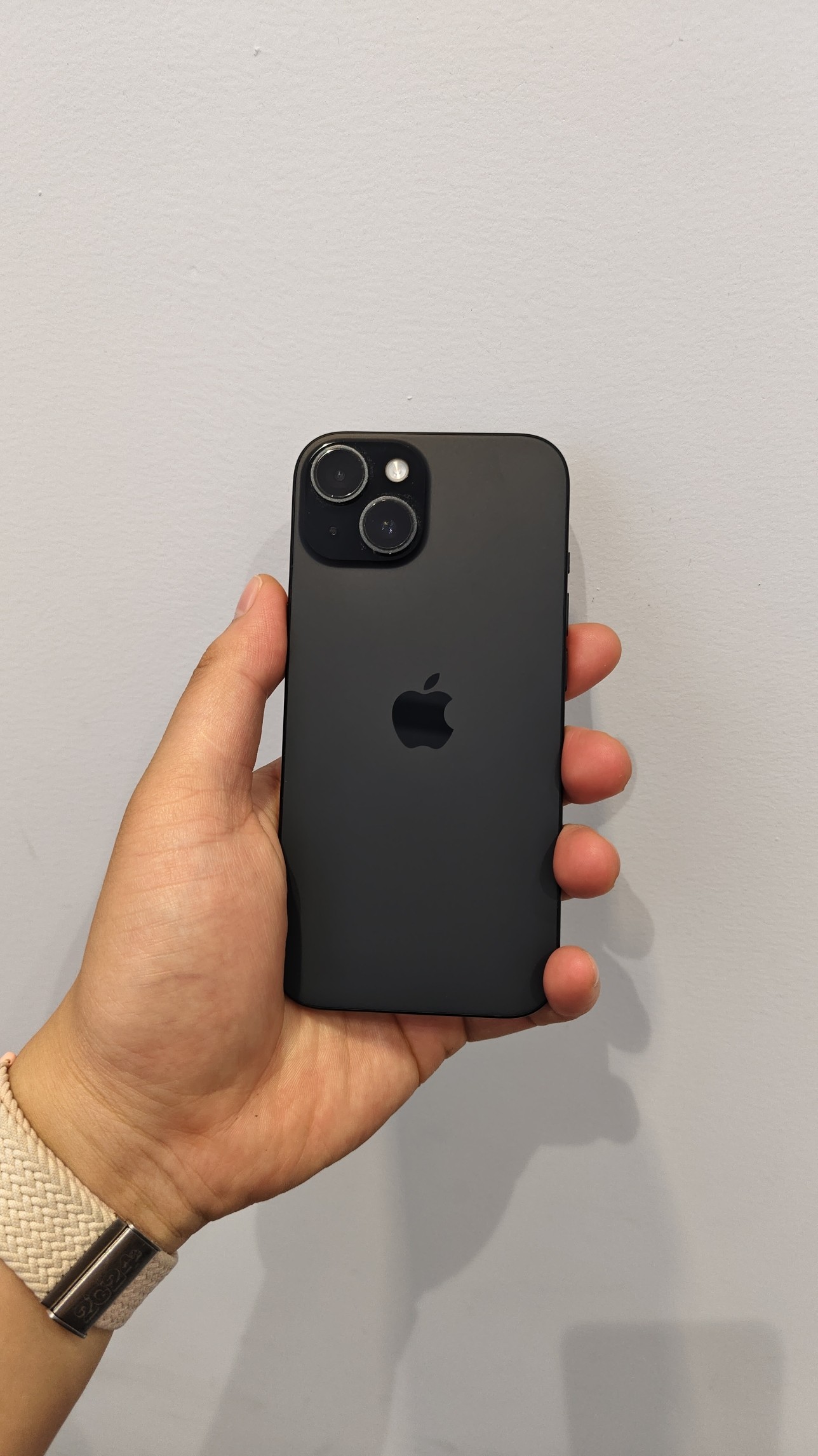 إيداع ١٪ / ٢٠٠٠ درهم إماراتي آيفون ١٥ سعة ٢٥٦ جيجابايت «بِـ+»64077831444994110