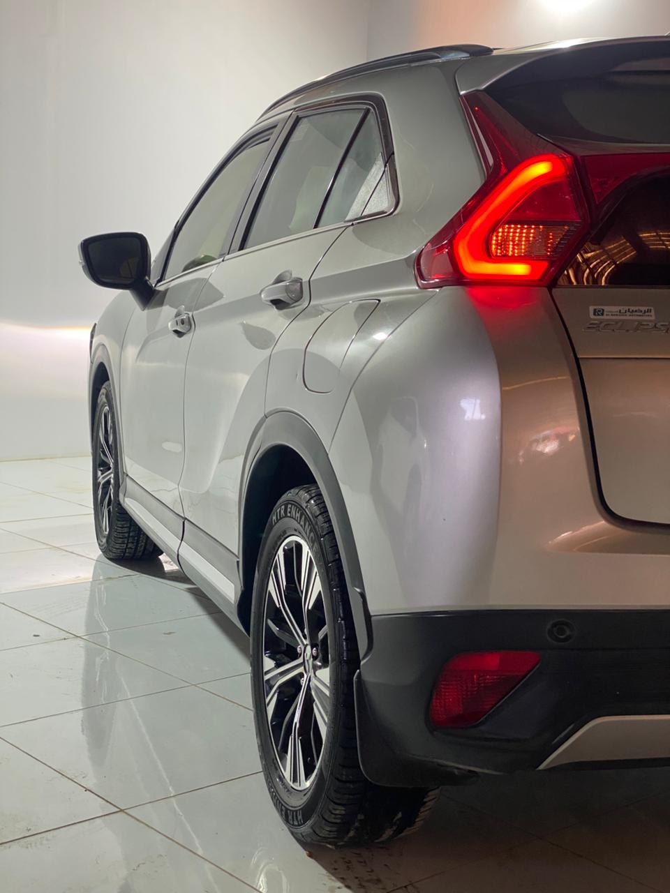 Mitsubishi Eclipse Air Cross 201964256043576578113