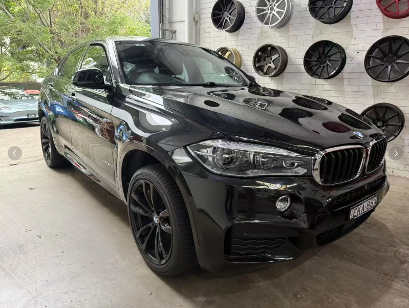 💰年入百万不代表非得开百万的车🚗64676847432067111